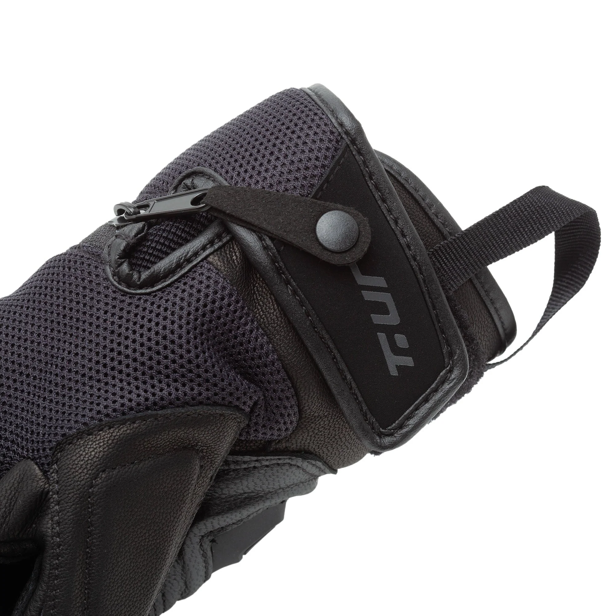 G-FOUR - Image 5